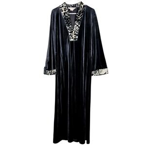 Diamond Tea Long Velour Robe Size S House Coat Dress 1/2 Zip Animal Print Trim